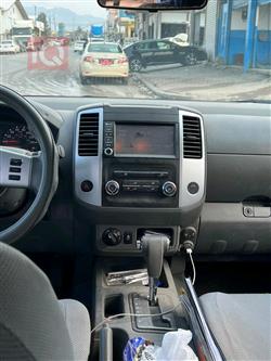 نيسان فرونتر
